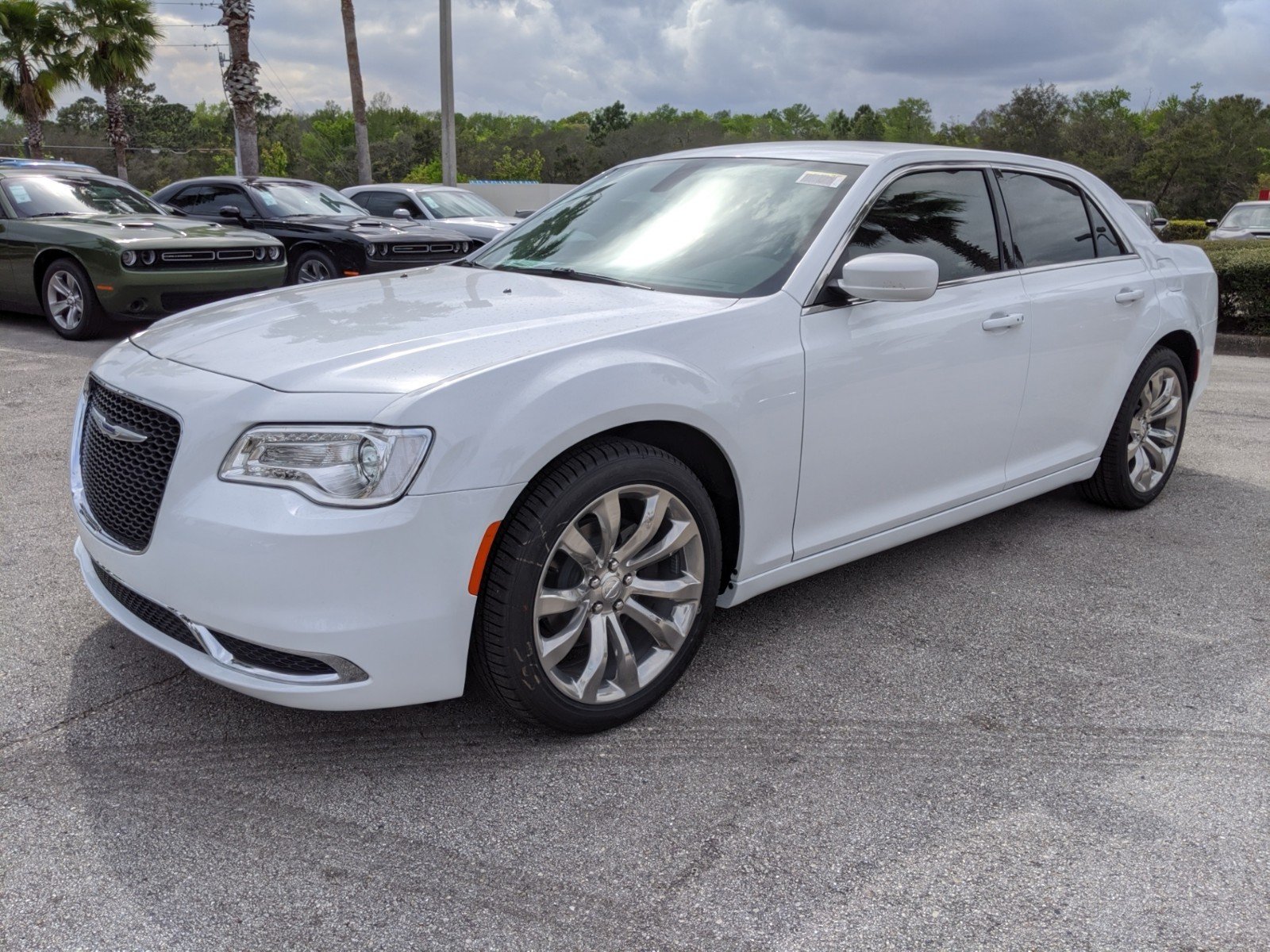 New 2020 CHRYSLER 300 Touring L Sedan in Daytona Beach #C20053 ...