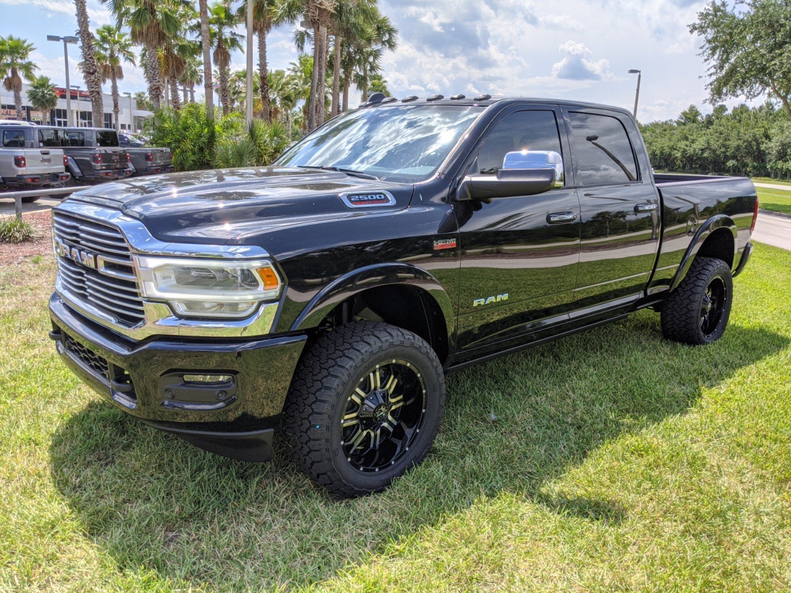 New 2020 RAM 2500 Laramie Crew Cab in Daytona Beach #R20149 | Daytona ...